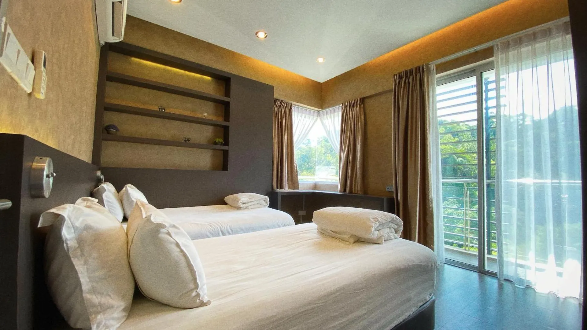 Aeropod Cactus Rail Suite With Balcony - Kota Kinabalu 0*,